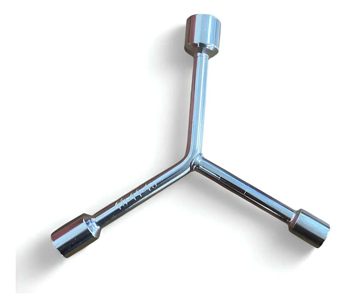 CHAVE Y 3 PONTAS - 10MM/11MM/13MM